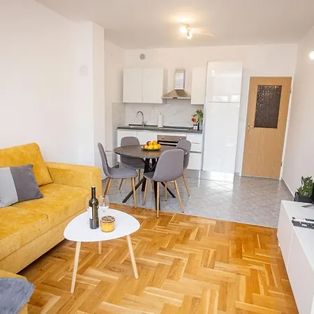 Veronika טרוגיר